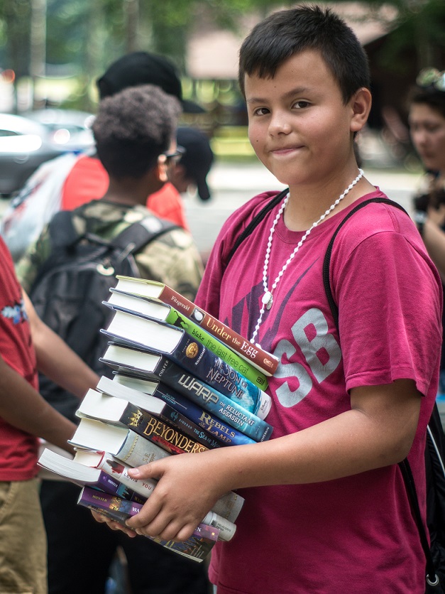 Project Morry student with books