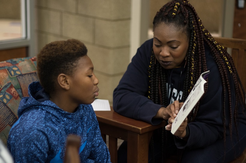 Everybody Wins! Iowa: Reading Aloud to Children Makes Winners of Both Mentors and Mentees