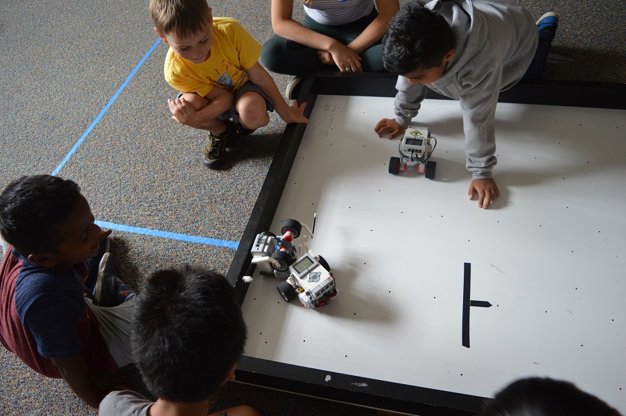 Racing robots at Robotics for All