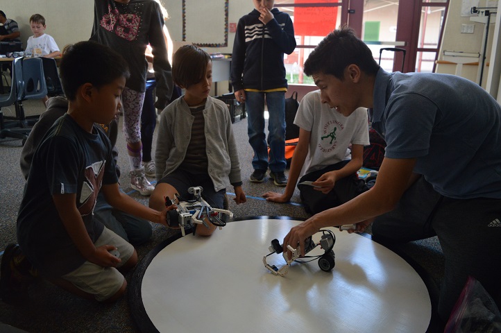 Demonstrating the fine points of robotics to RFA participants