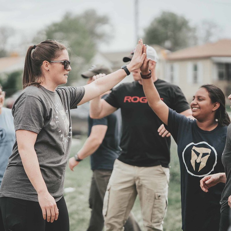 Tavis Manion participants high five