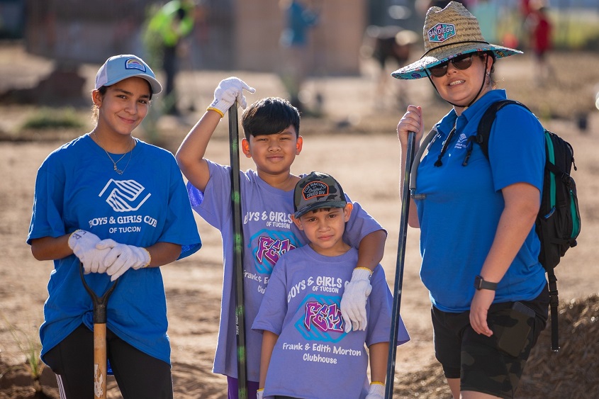 group photo 2 of Boys and Girls Clubs of Tucson doolen planting event