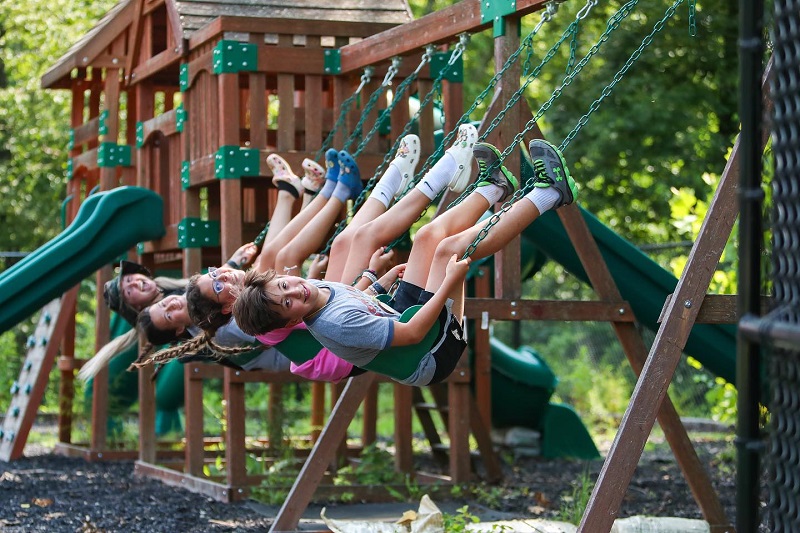 group photo campers Happy Hollow swings