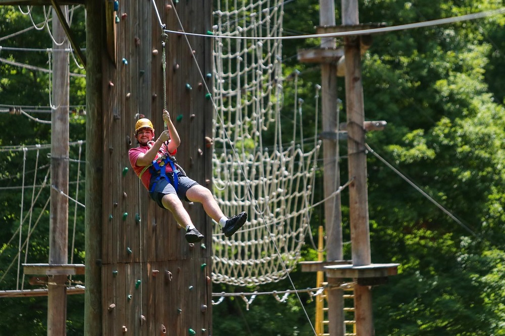 ziplining happy hollow