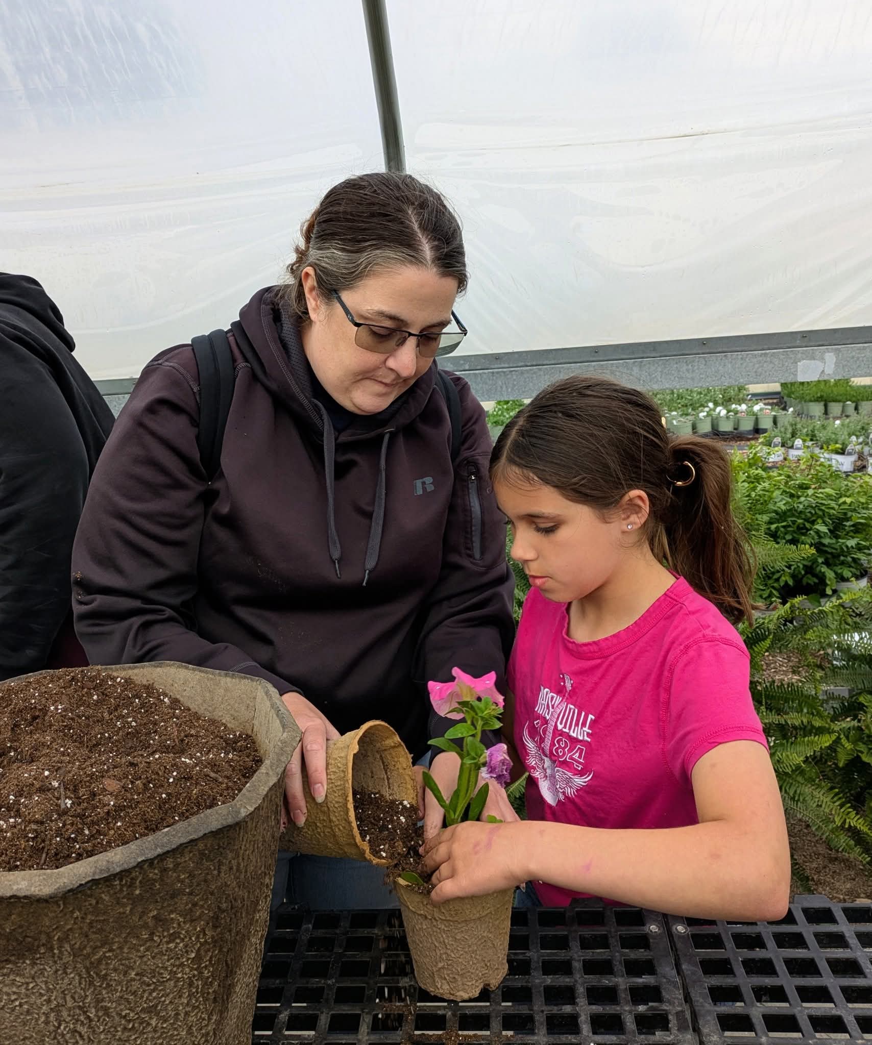 BIG PALS LITTLE PALS Of Greater Columbus gardening activity