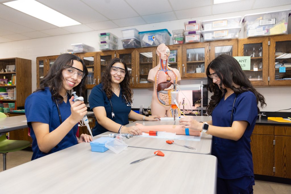 YWLA hands-on STEM