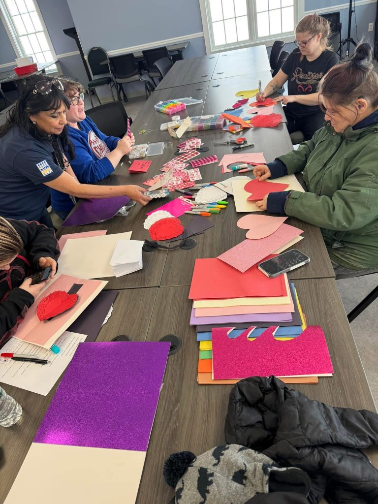 Youth craft project at Delaware Opportunities